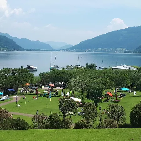 La7 Seeblick Haus Mit Direktem Seezugang Am Ossiachersee Landskron